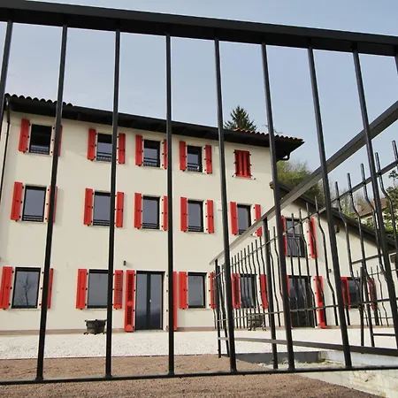 Le Vignole Apartment Belluno Exterior photo